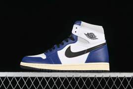 Picture of Air Jordan 1 HIGH _SKUfw18028349468381531fw